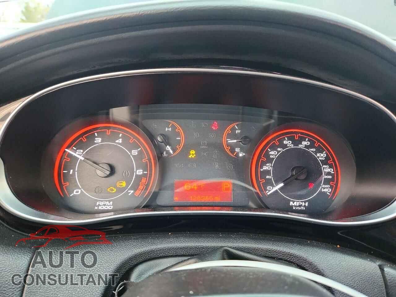 DODGE DART 2013 - 1C3CDFBA6DD220563
