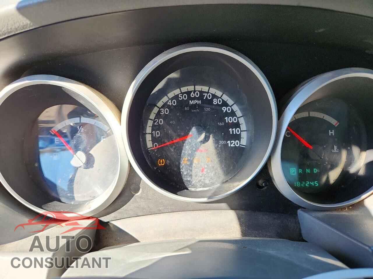 DODGE CARAVAN 2010 - 2D4RN4DE1AR335395