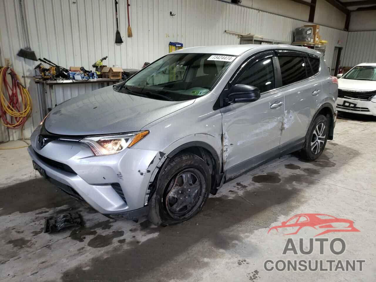 TOYOTA RAV4 2018 - 2T3BFREV8JW850178