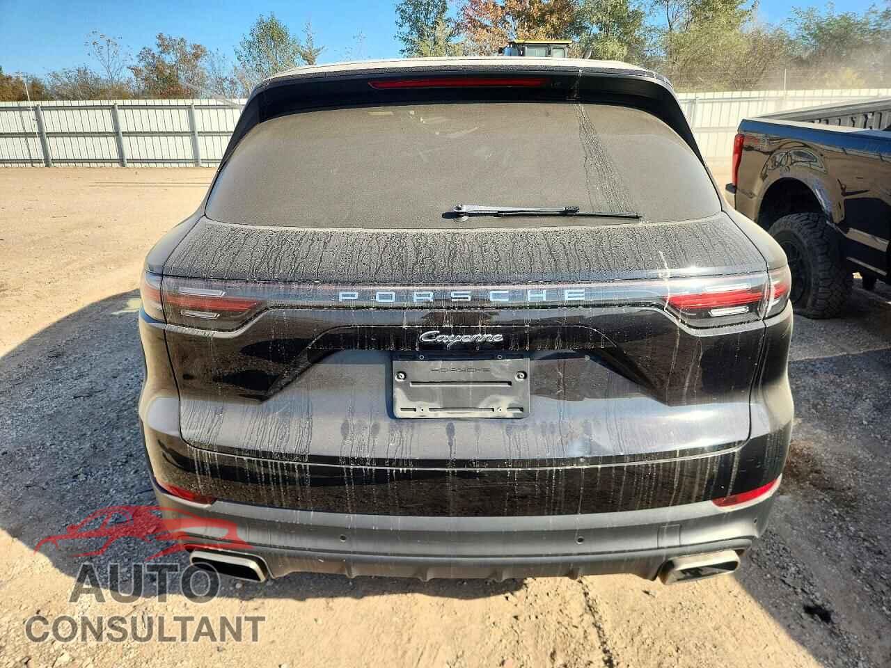 PORSCHE CAYENNE 2019 - WP1AA2AY5KDA03830