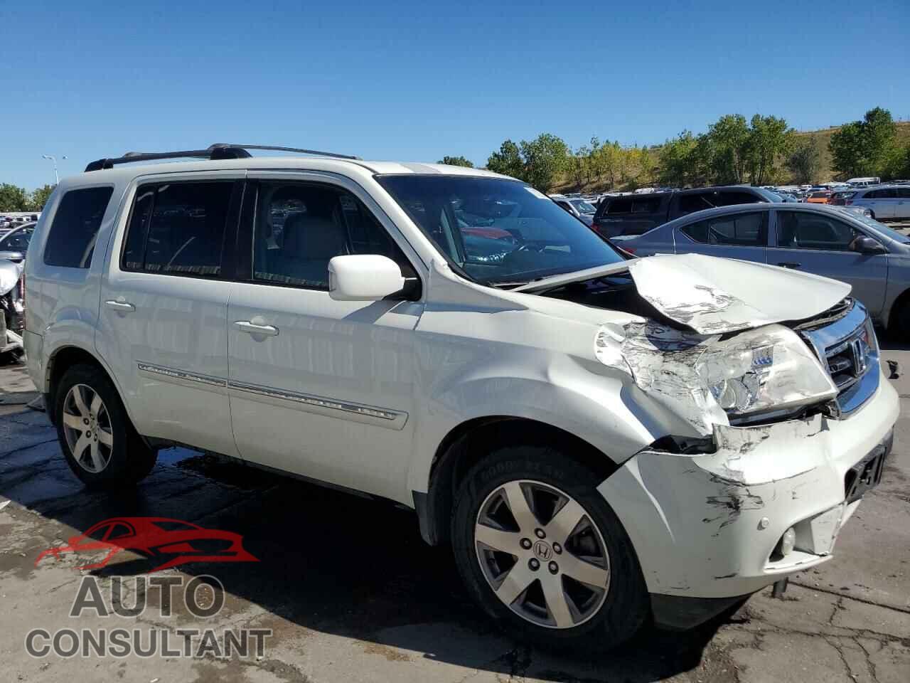 HONDA PILOT 2015 - 5FNYF4H93FB044774