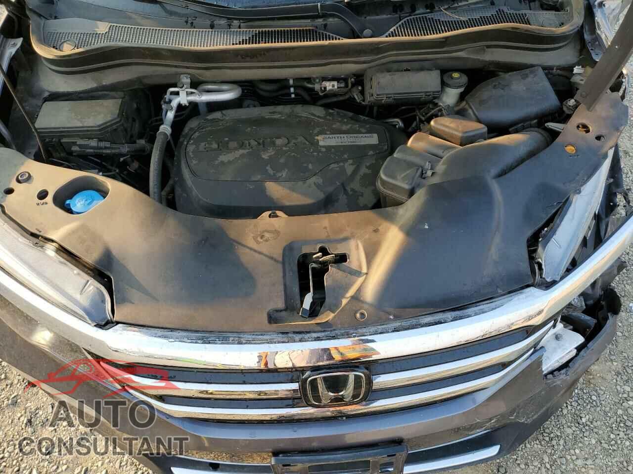 HONDA PILOT 2016 - 5FNYF6H98GB123726