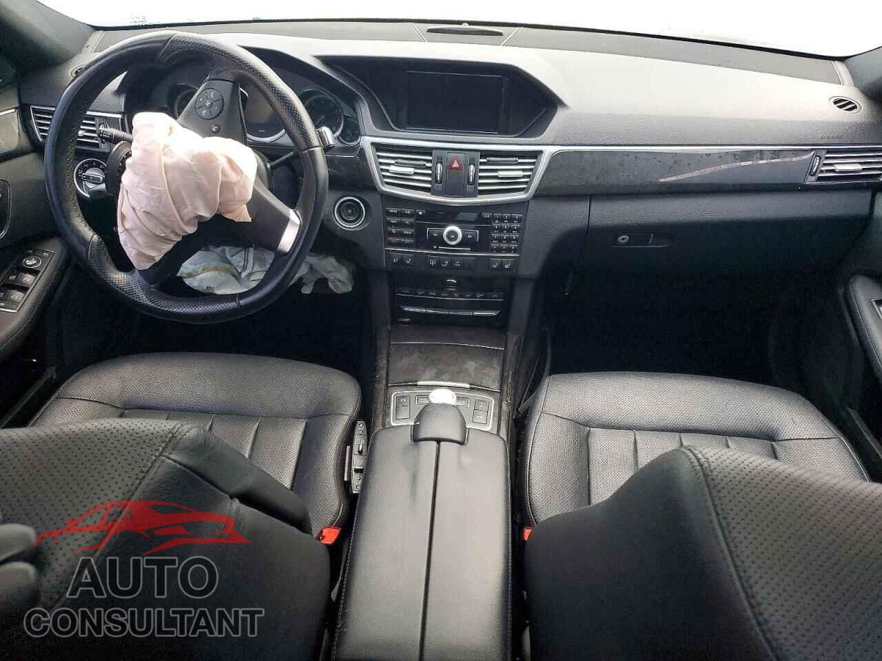 MERCEDES-BENZ E-CLASS 2011 - WDDHF7CB2BA303758