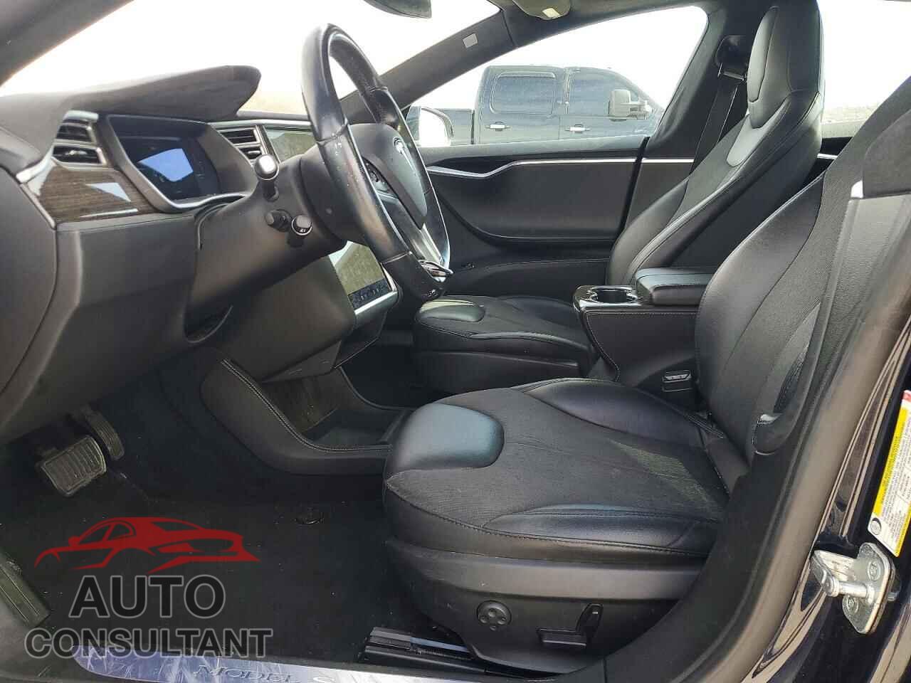 TESLA MODEL S 2015 - 5YJSA1H26FF080920