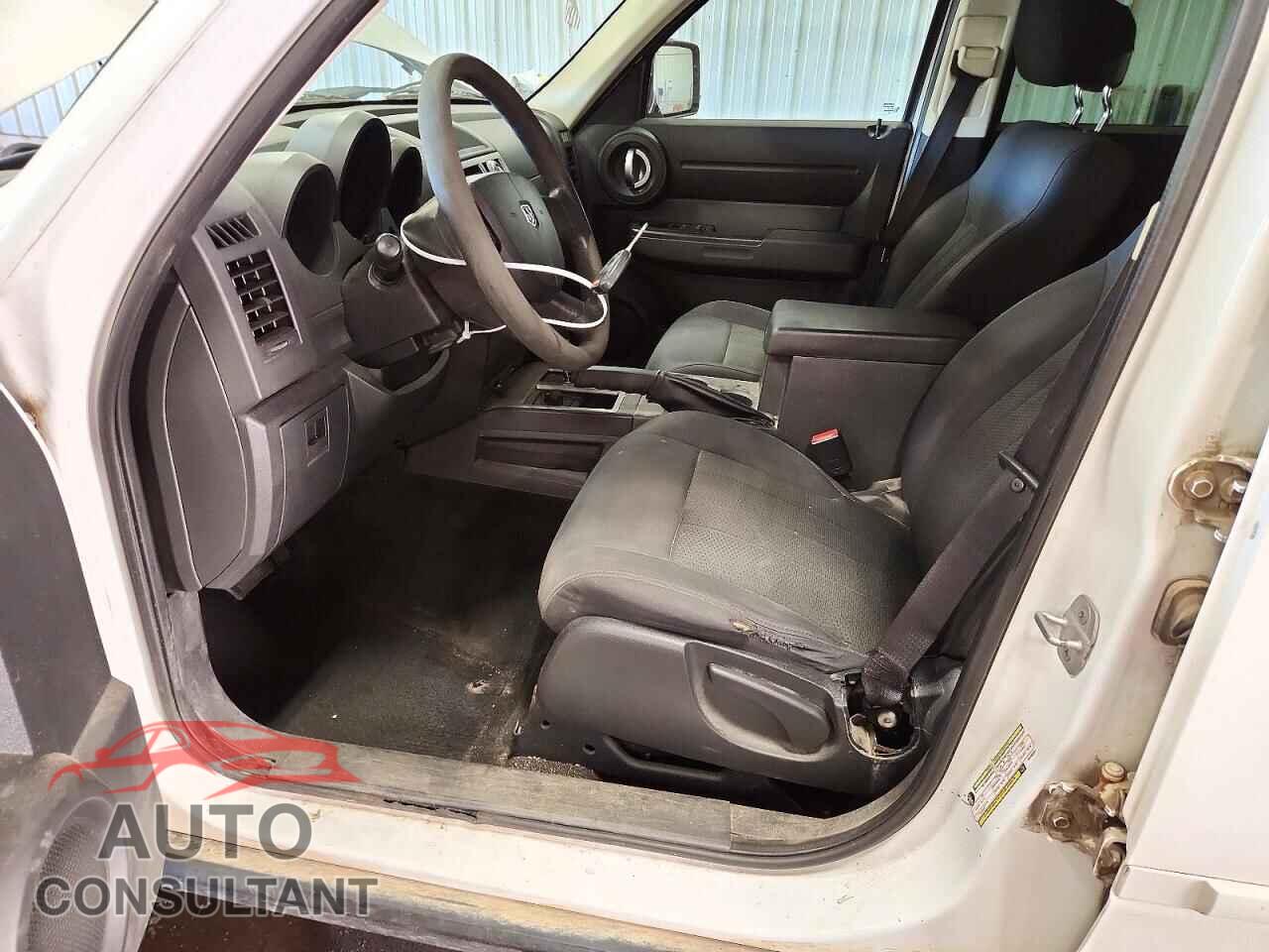 DODGE NITRO 2011 - 1D4PU4GX6BW568351