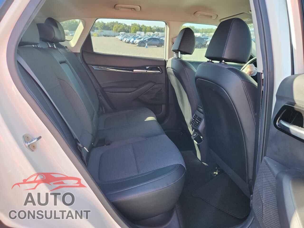 KIA SELTOS 2023 - KNDEU2AA2P7400012