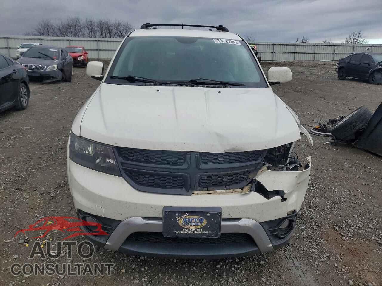 DODGE JOURNEY 2015 - 3C4PDCGB7FT711735