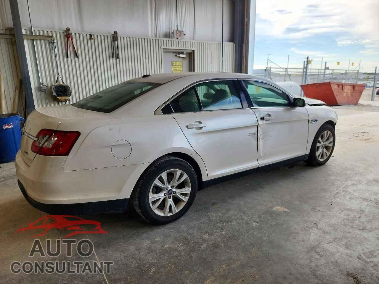 FORD TAURUS 2011 - 1FAHP2EW7BG133992
