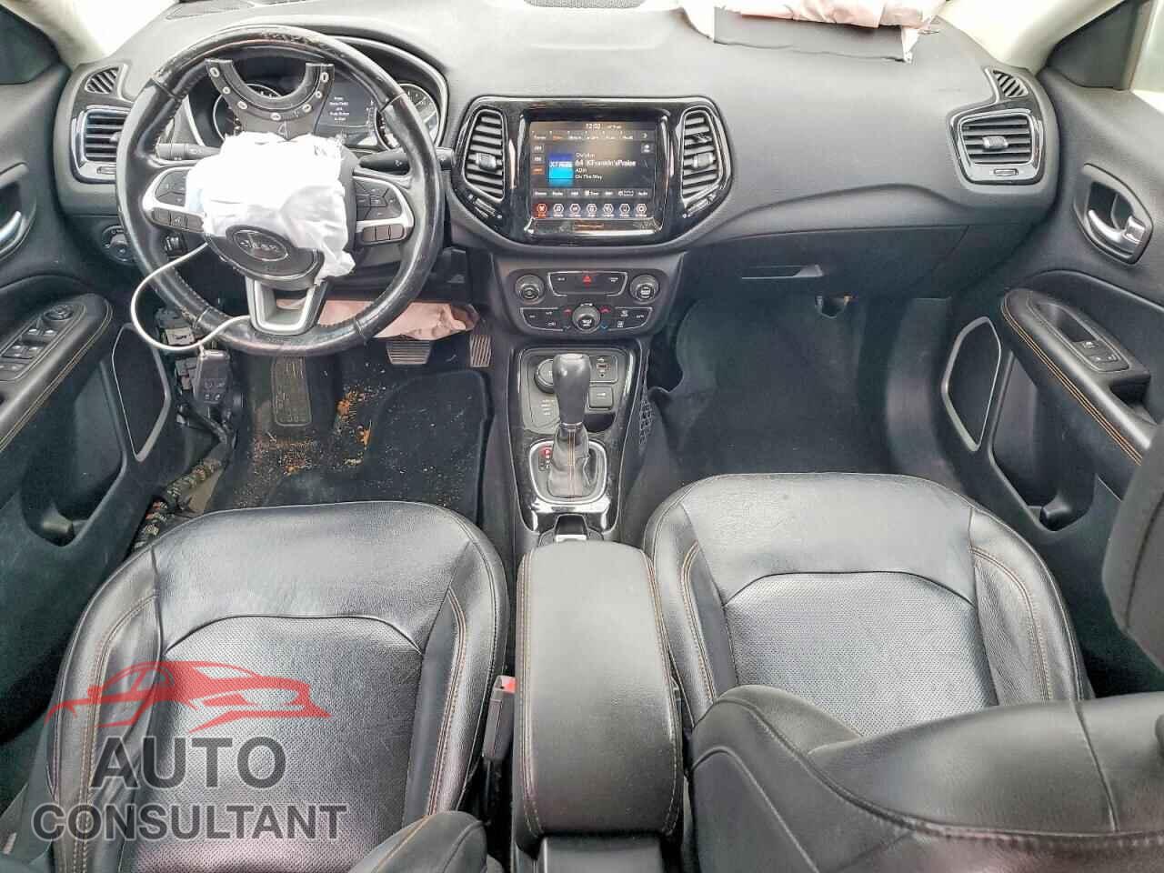 JEEP COMPASS 2019 - 3C4NJDCB5KT791946