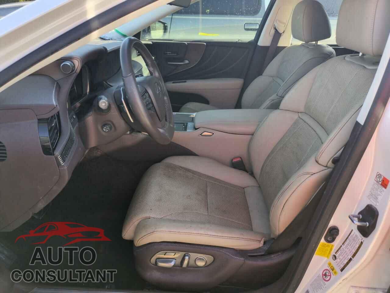 LEXUS LS500 2019 - JTHB51FF4K5008165