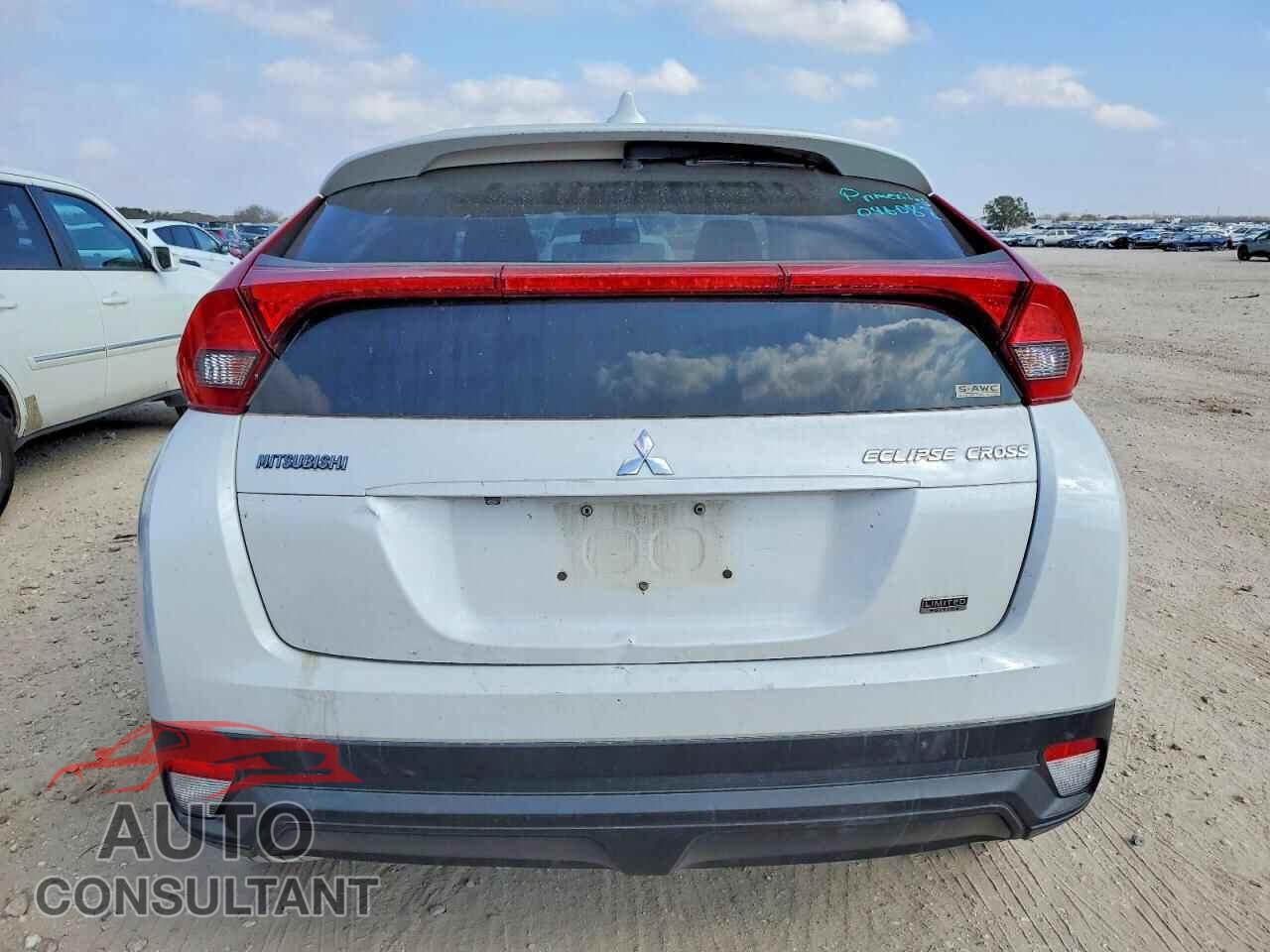 MITSUBISHI ECLIPSE 2018 - JA4AT4AA1JZ046082