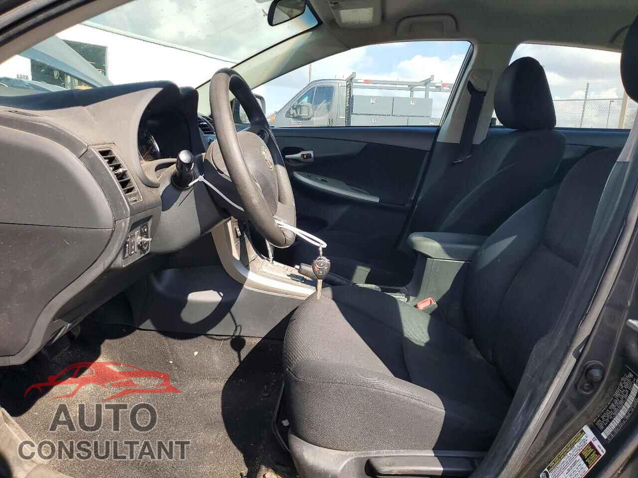 TOYOTA COROLLA 2011 - 2T1BU4EE0BC711022