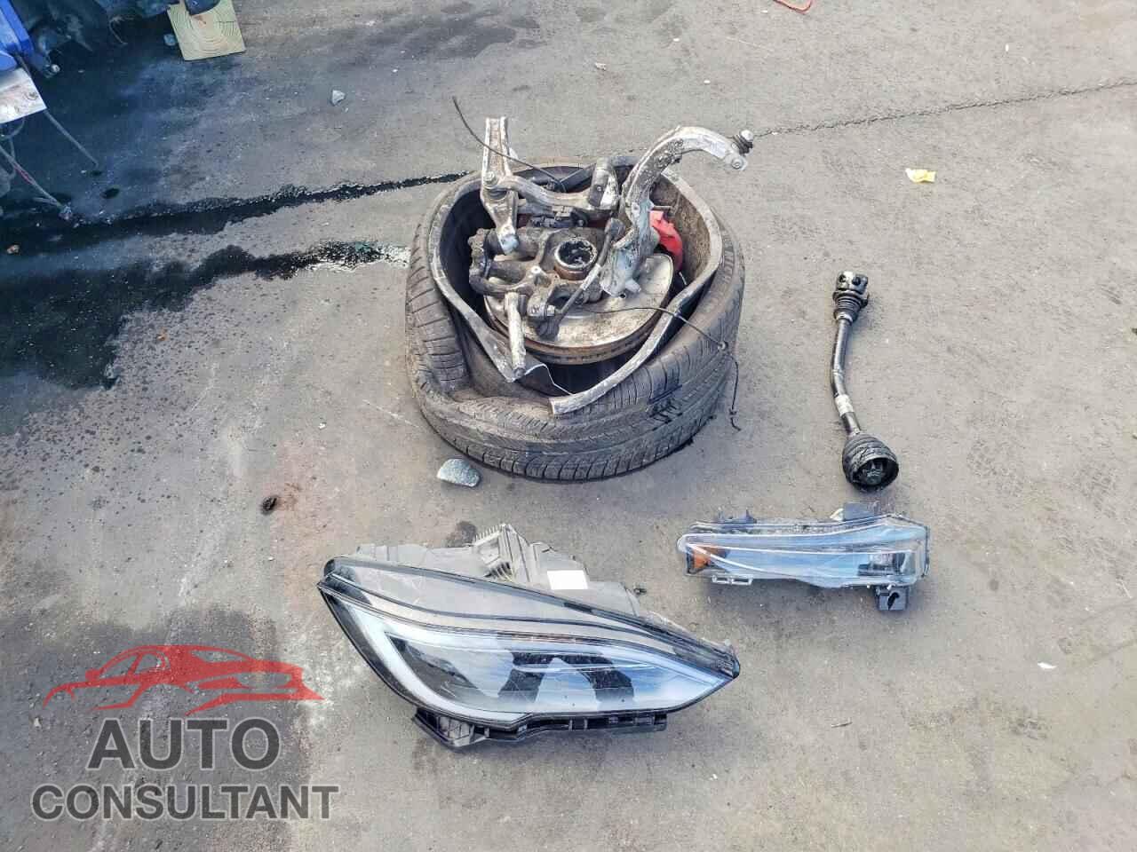 TESLA MODEL S 2023 - 5YJSA1E67PF512455