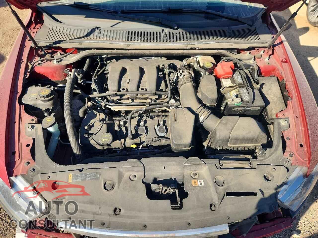 FORD TAURUS 2017 - 1FAHP2F81HG109471