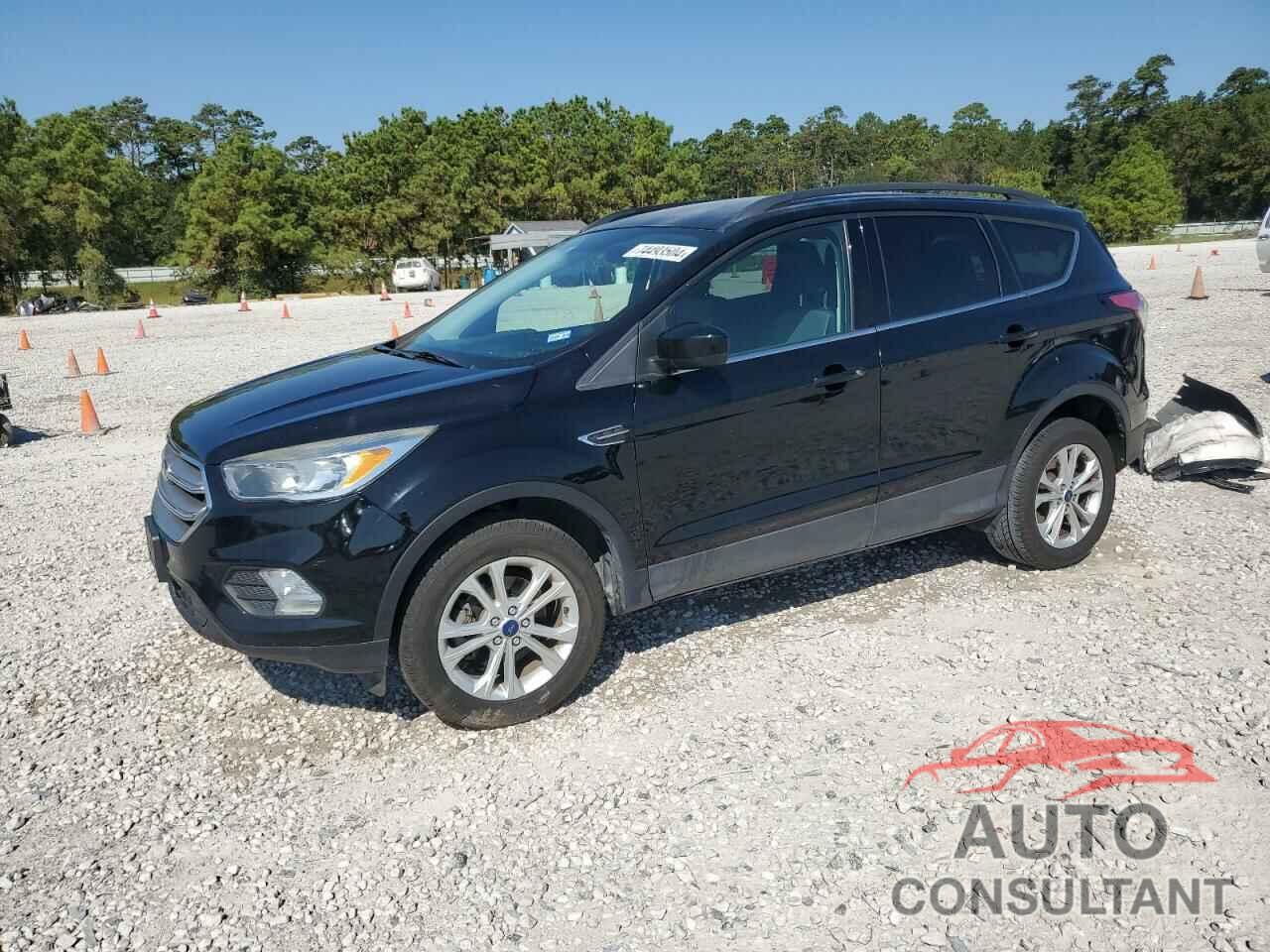 FORD ESCAPE 2018 - 1FMCU0GD9JUA04547