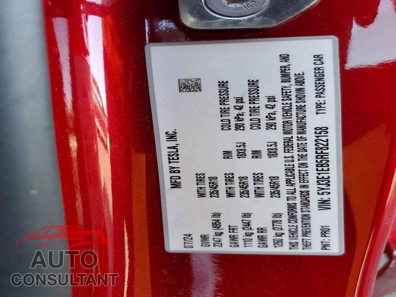 TESLA MODEL 3 2024 - 5YJ3E1EB5RF822158