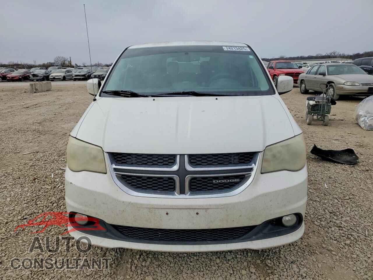 DODGE CARAVAN 2011 - 2D4RN3DG0BR627617