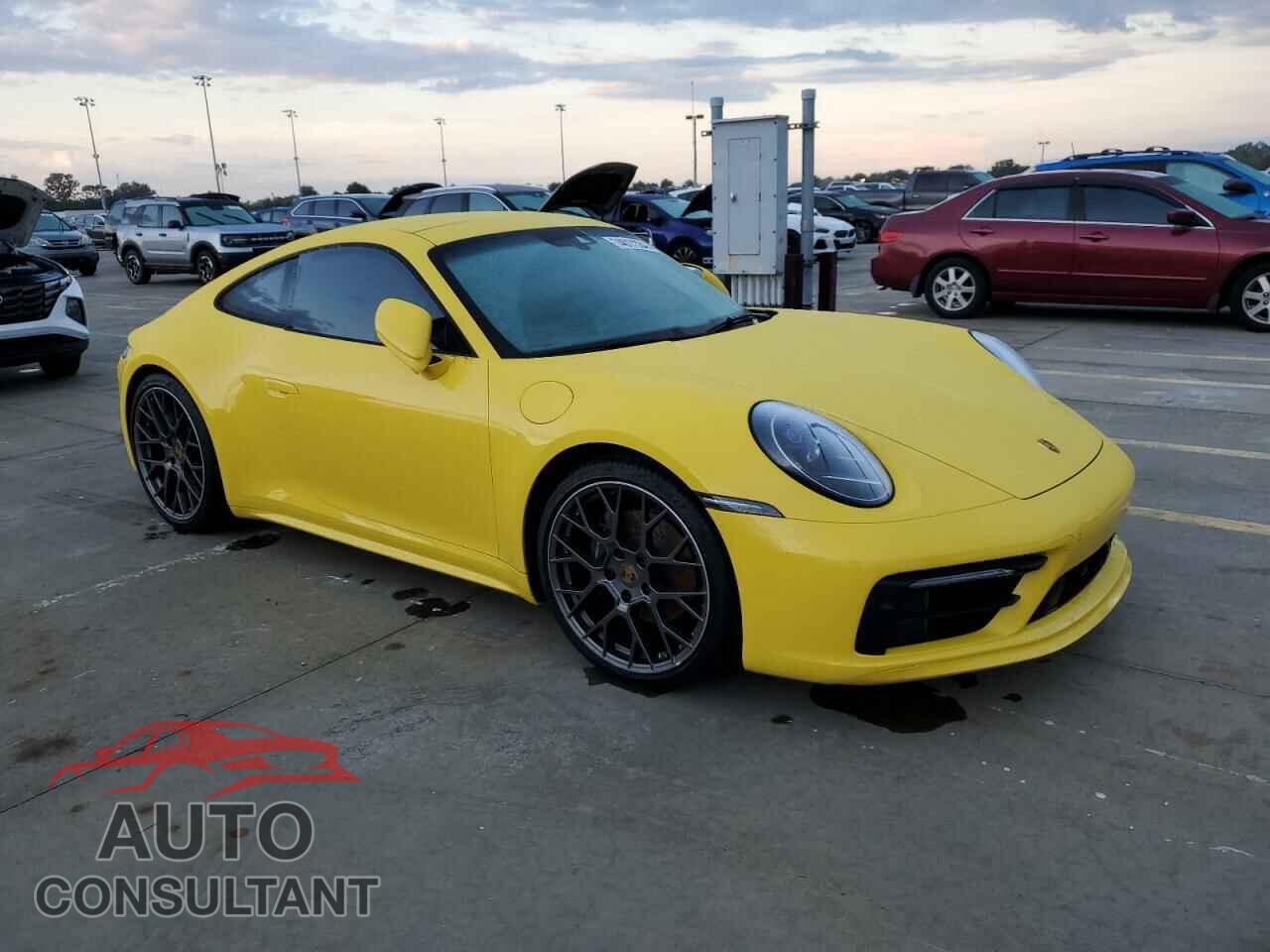 PORSCHE 911 2021 - WP0AA2A93MS205400