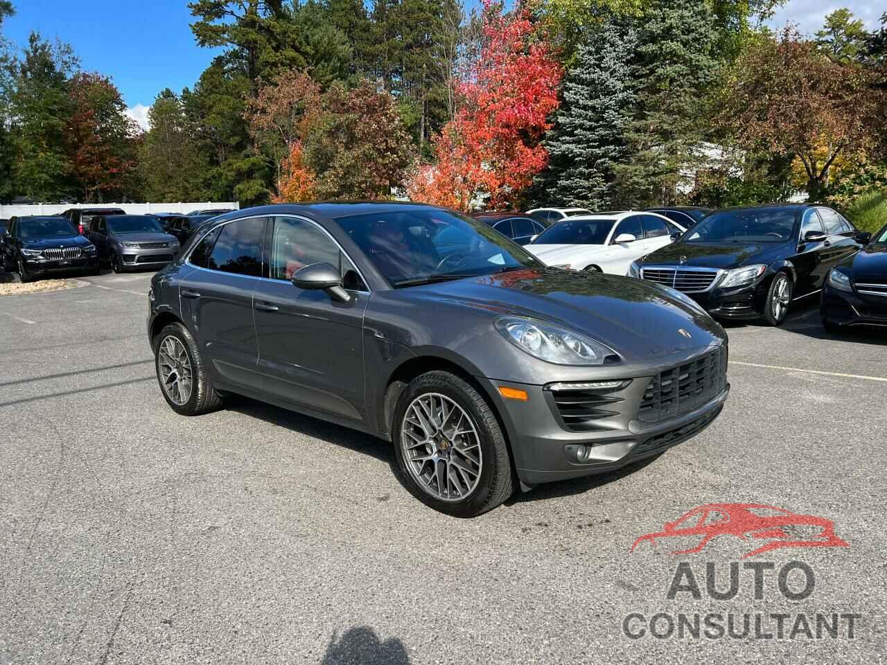 PORSCHE MACAN 2016 - WP1AB2A54GLB42895