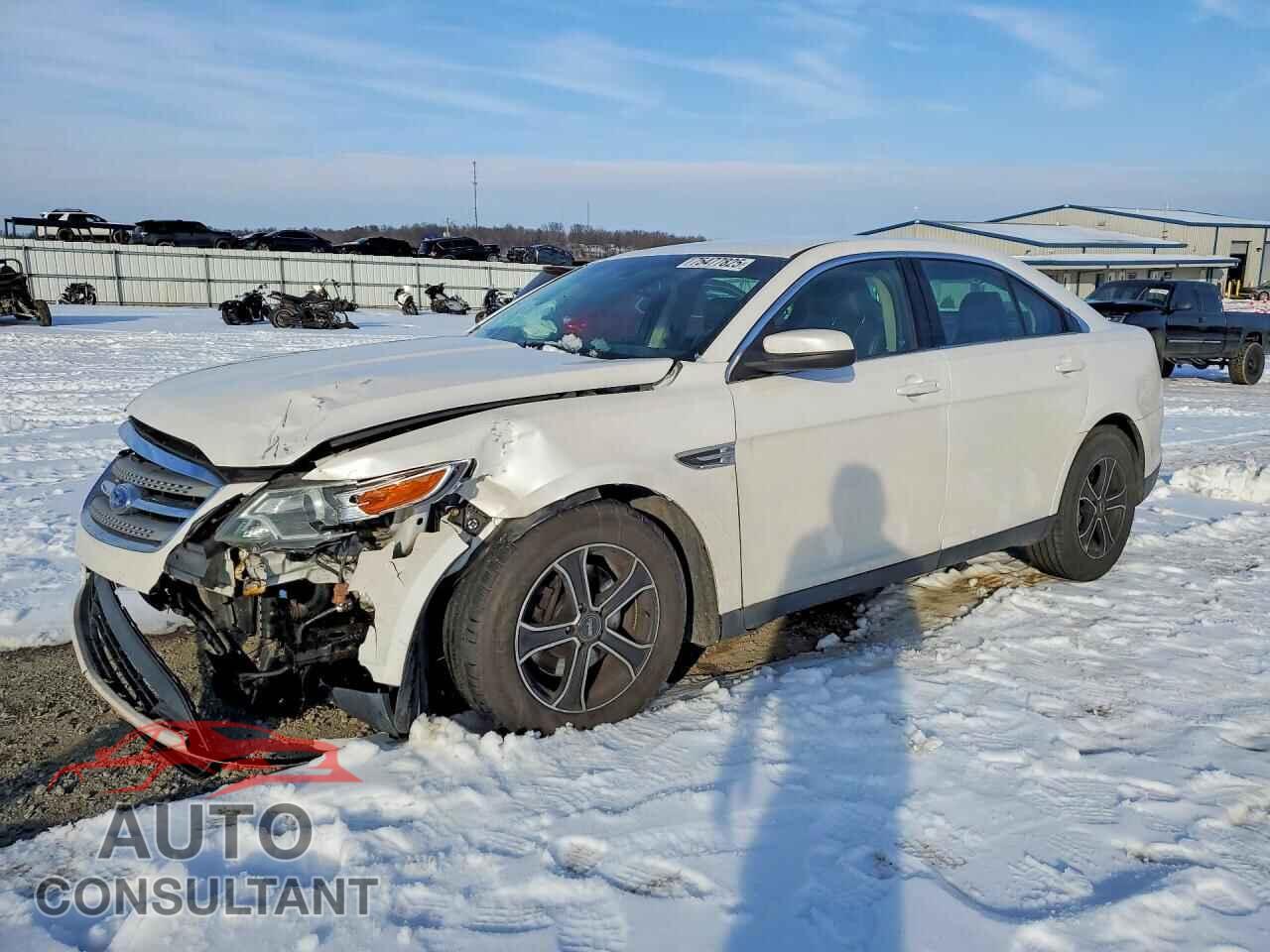FORD TAURUS 2011 - 1FAHP2EW4BG182972