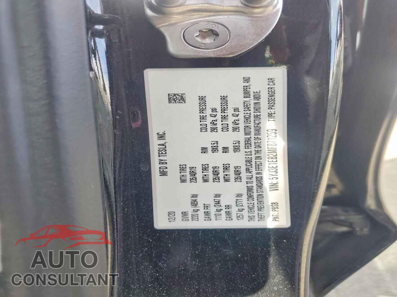 TESLA MODEL 3 2021 - 5YJ3E1EB2MF871259
