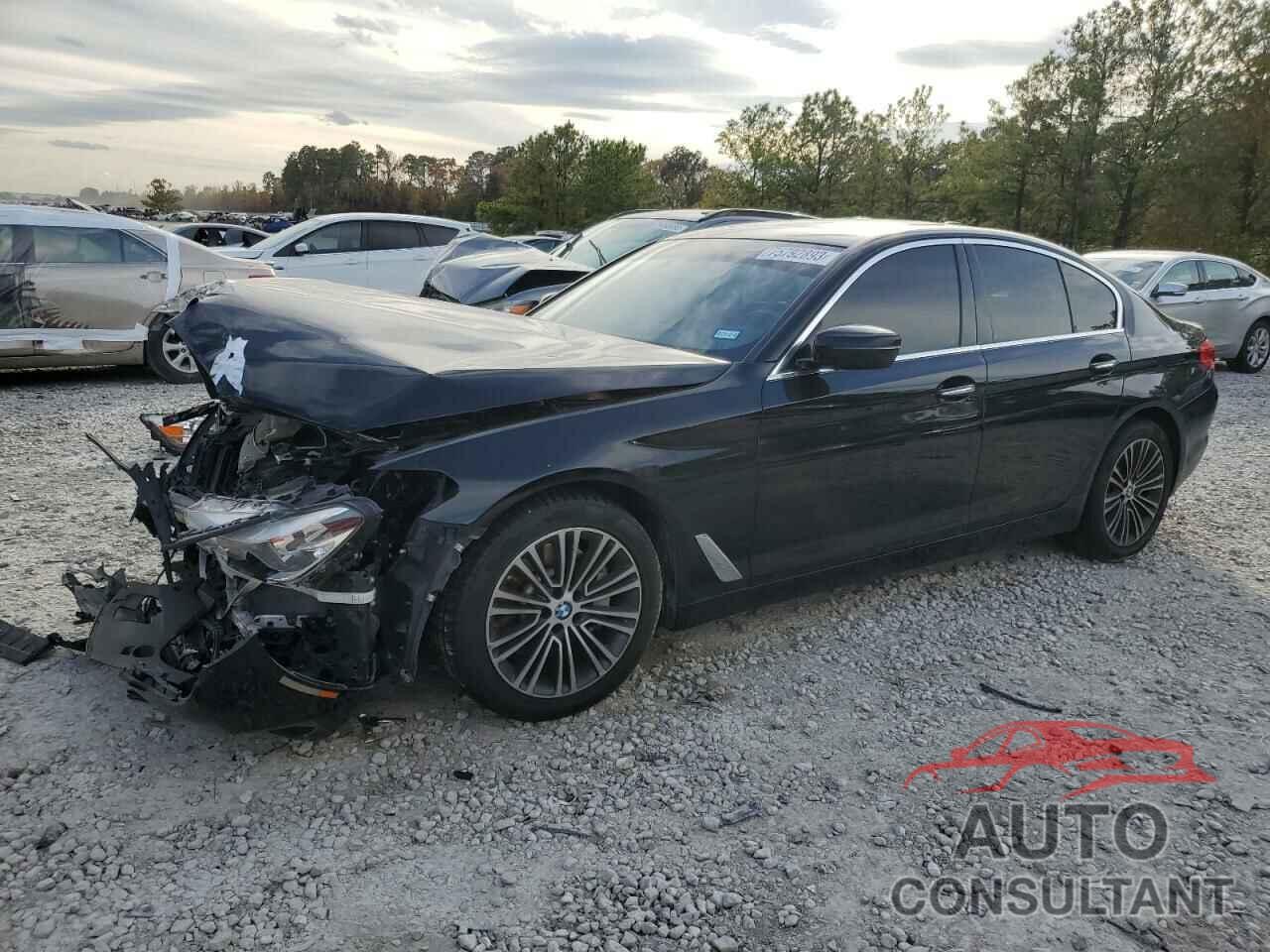 BMW 5 SERIES 2018 - WBAJA5C5XJG899543