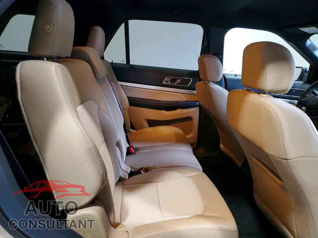 FORD EXPLORER 2017 - 1FM5K8D80HGD00473