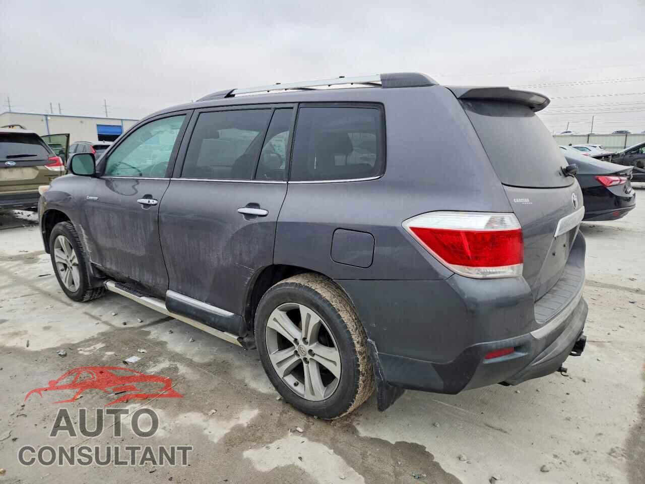 TOYOTA HIGHLANDER 2013 - 5TDYK3EH8DS102789
