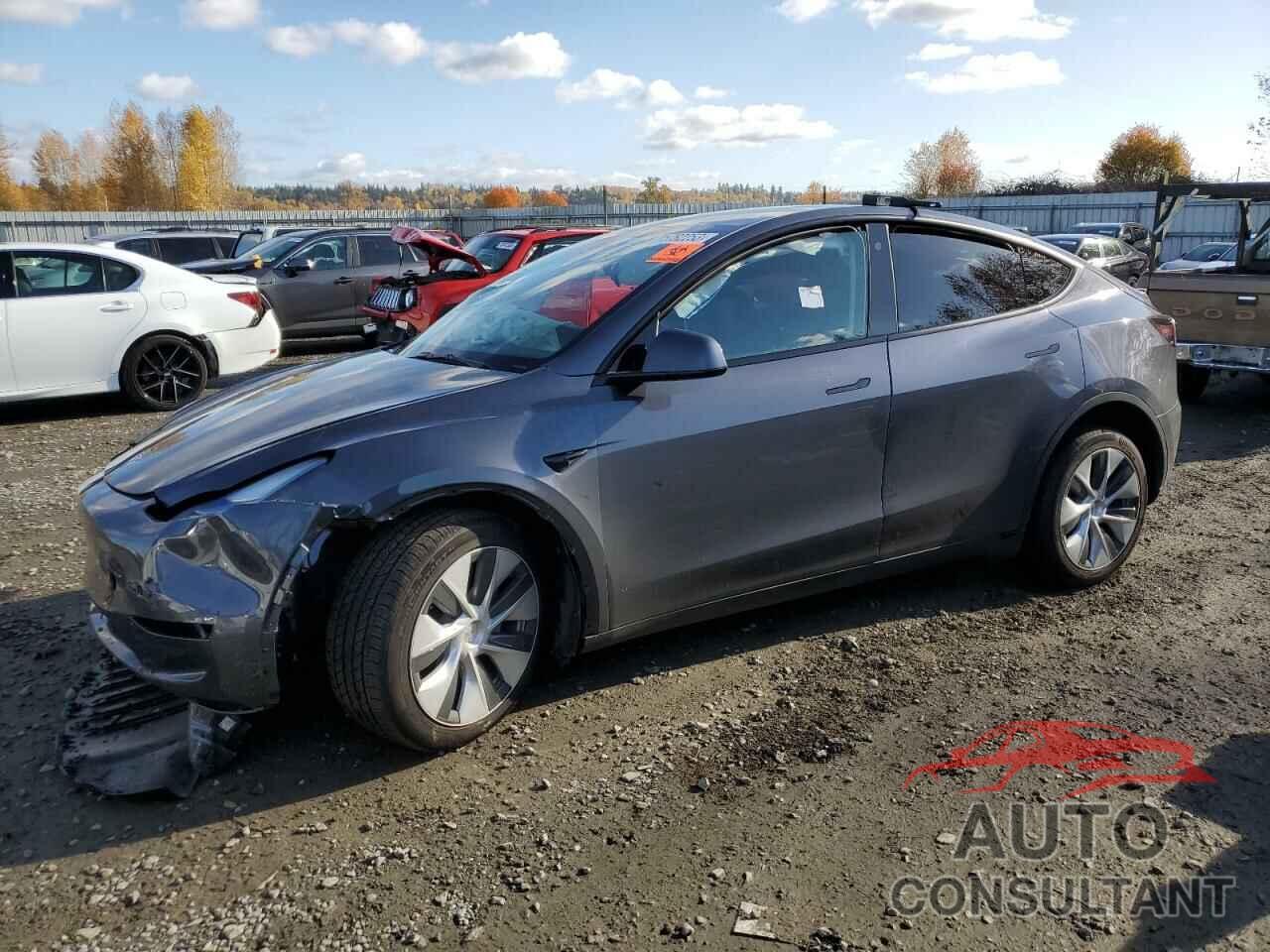 TESLA MODEL Y 2023 - 7SAYGDEE8PF755583