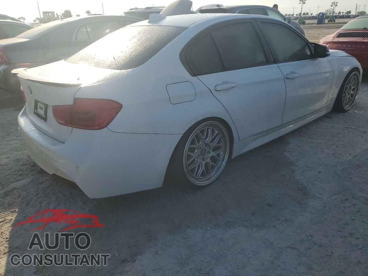 BMW 3 SERIES 2016 - WBA8E9G51GNT85699