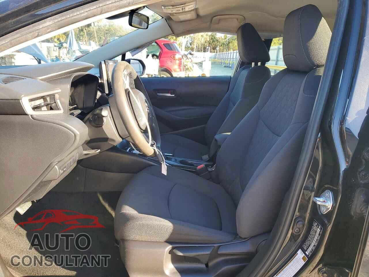 TOYOTA COROLLA 2021 - JTDEPMAE2MJ149092