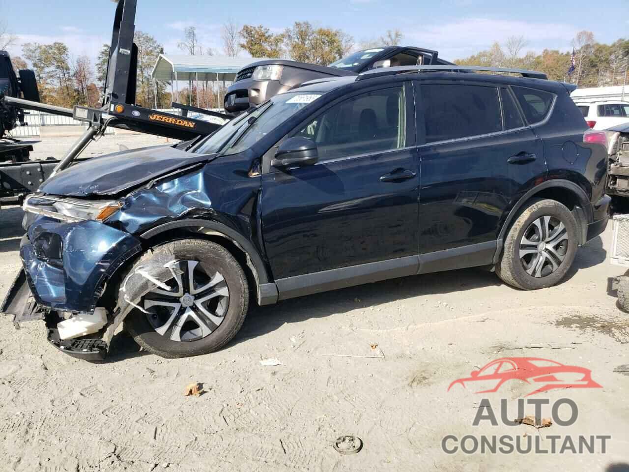 TOYOTA RAV4 2017 - JTMBFREV3HJ167717