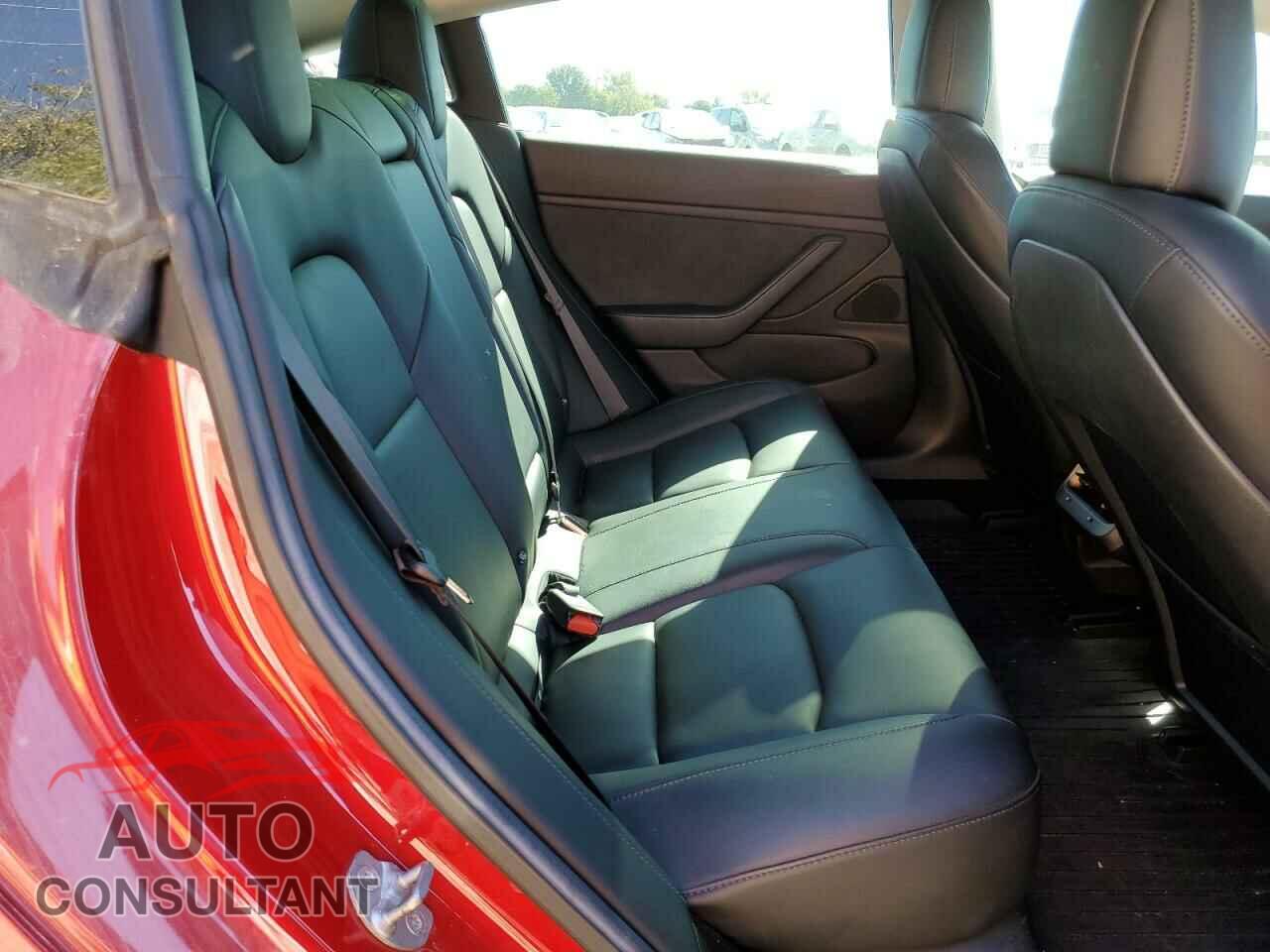 TESLA MODEL 3 2018 - 5YJ3E1EA3JF027587