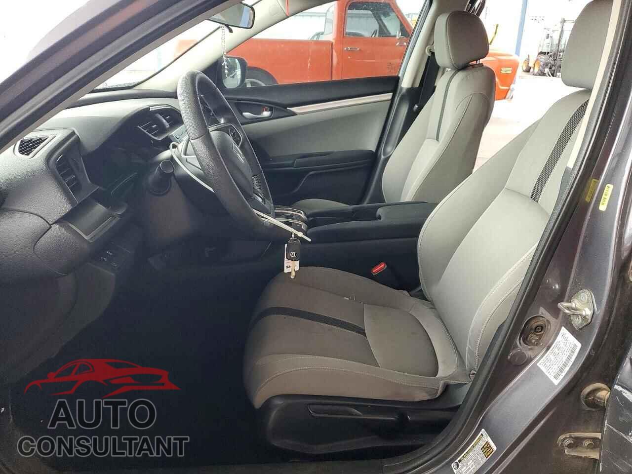 HONDA CIVIC 2019 - 2HGFC2F68KH552631