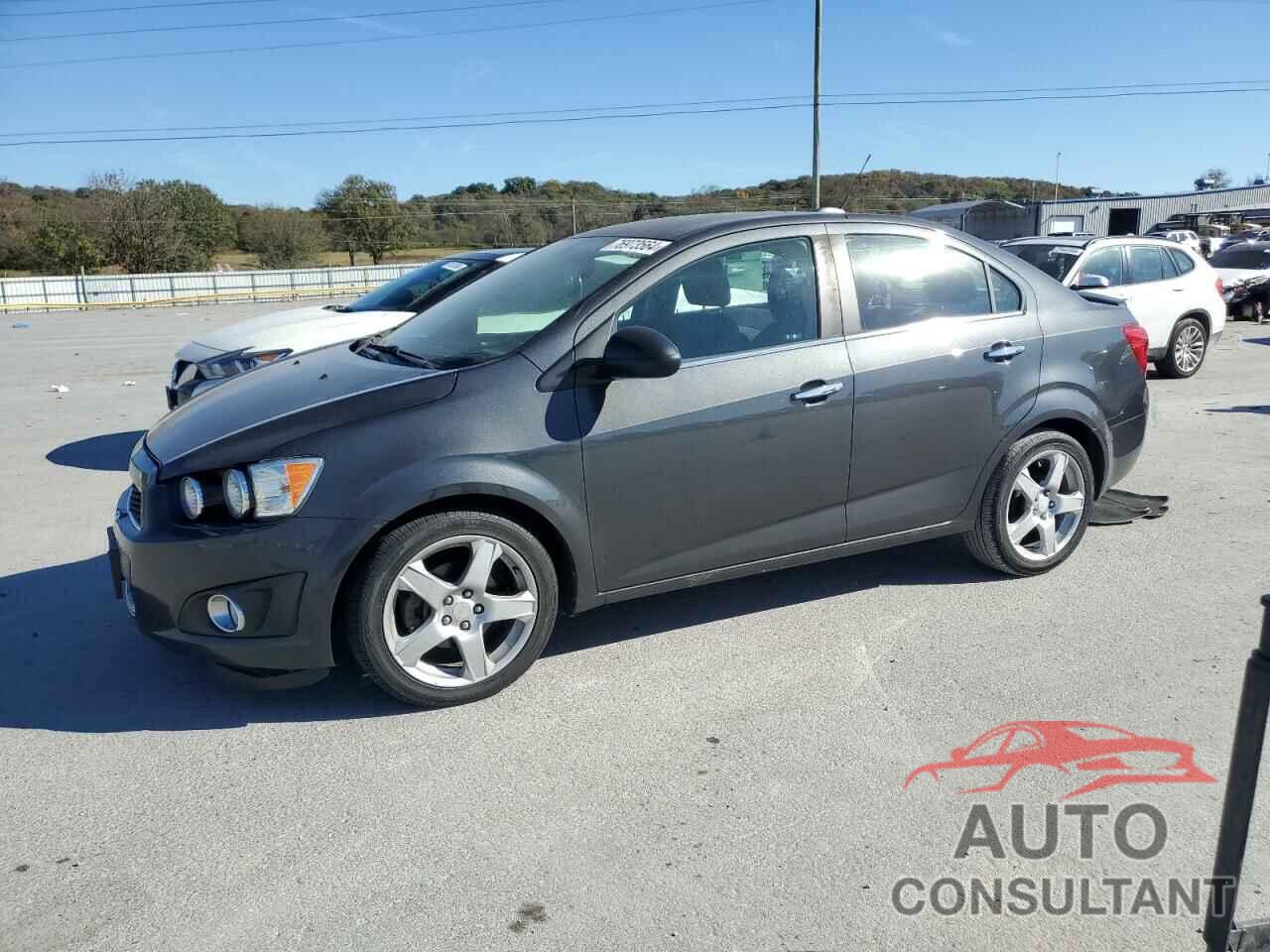 CHEVROLET SONIC 2016 - 1G1JE5SB4G4152425