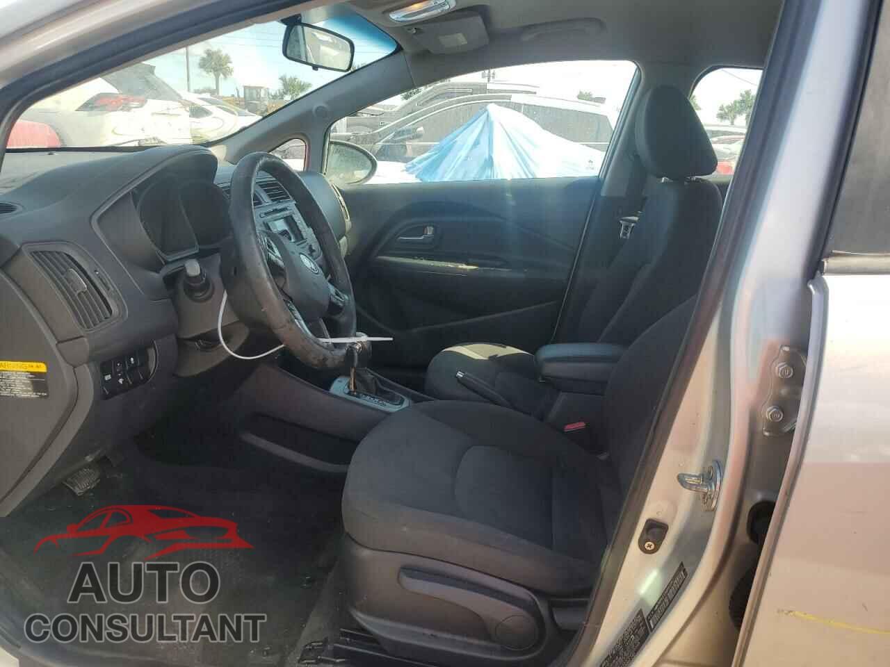 KIA RIO 2012 - KNADN5A37C6095339