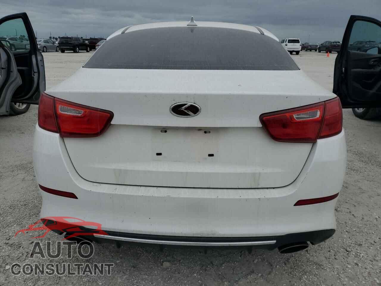 KIA OPTIMA 2015 - KNAGM4A71F5614828