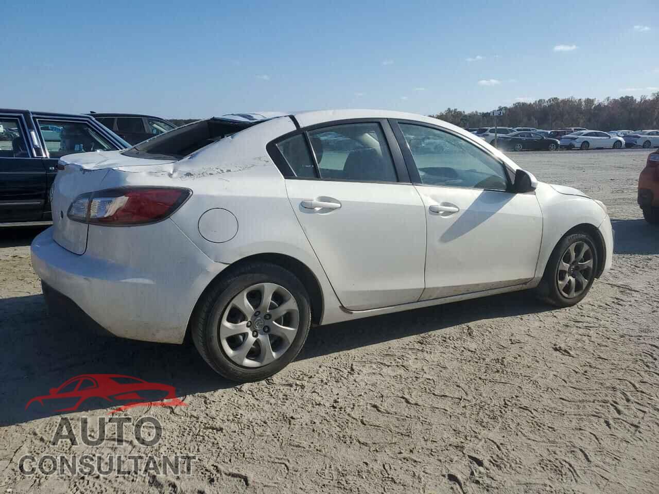 MAZDA 3 2011 - JM1BL1UG7B1446253