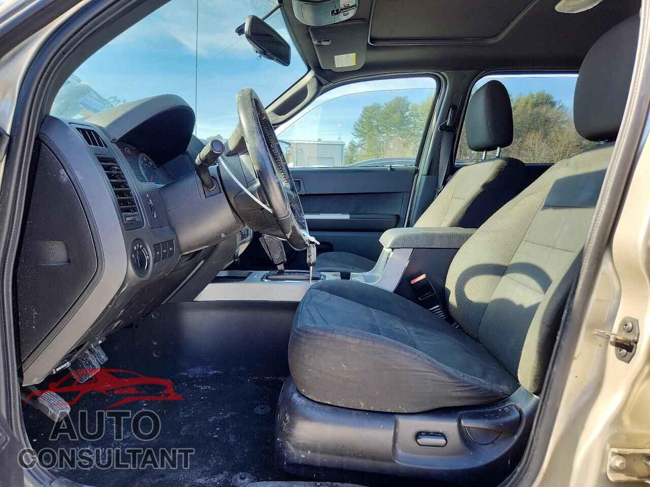 FORD ESCAPE 2012 - 1FMCU9DG4CKB84098