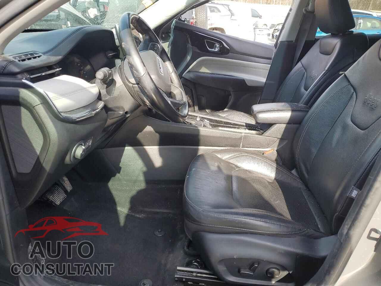 JEEP COMPASS 2022 - 3C4NJDCB2NT105544