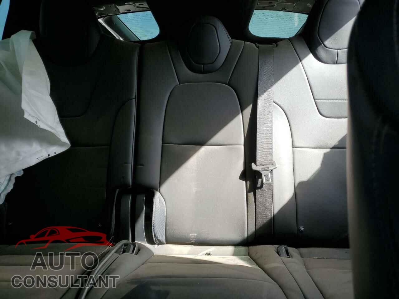 TESLA MODEL X 2017 - 5YJXCDE26HF049076