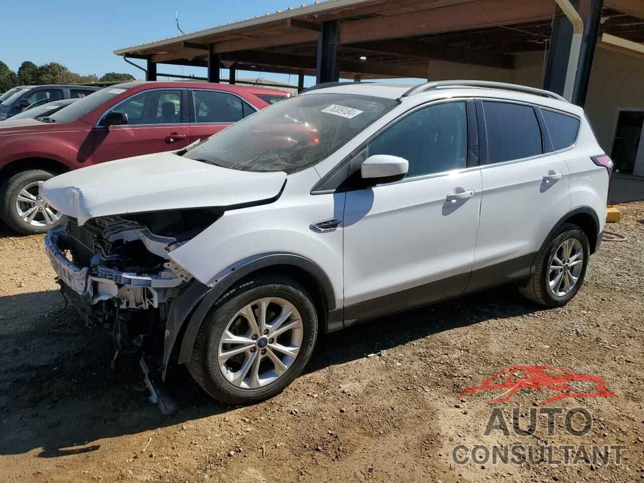 FORD ESCAPE 2017 - 1FMCU0GD3HUD25574