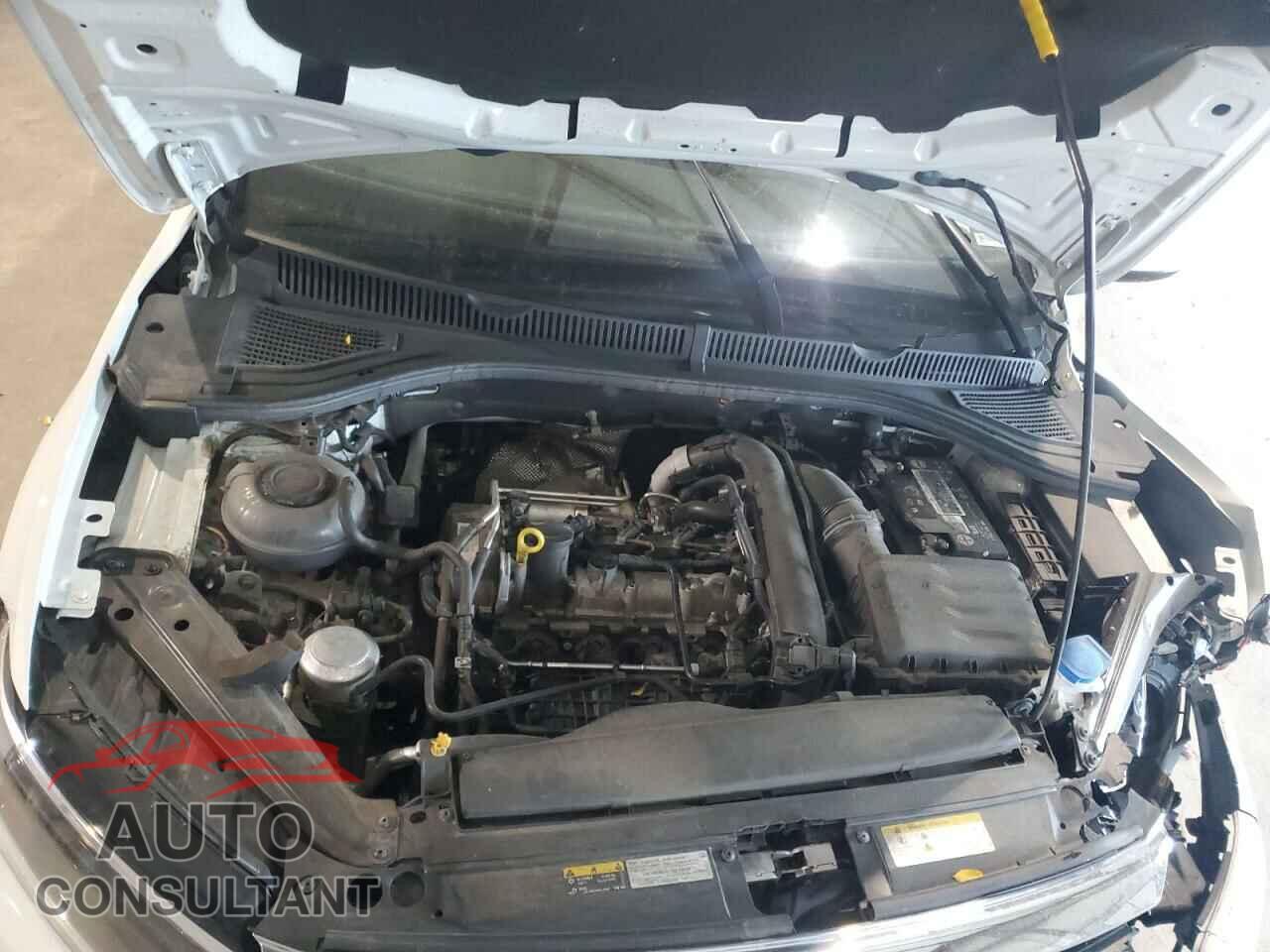 VOLKSWAGEN JETTA 2020 - 3VWEB7BU0LM070332