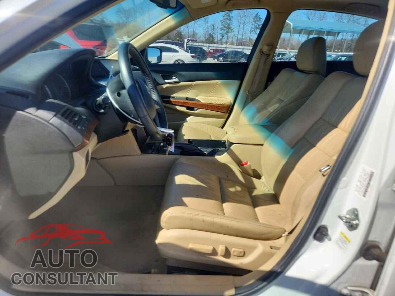 HONDA ACCORD 2012 - 1HGCP3F87CA012668