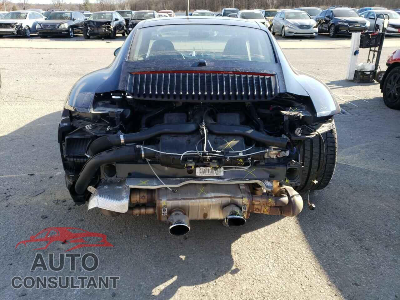 PORSCHE 911 2017 - WP0AB2A98HS122483