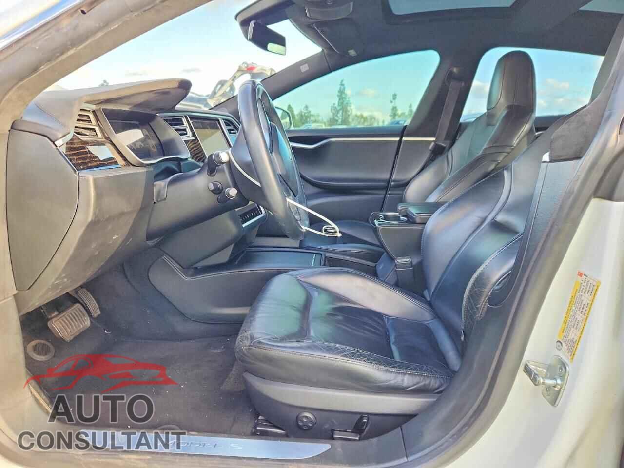 TESLA MODEL S 2016 - 5YJSA1E10GF160954