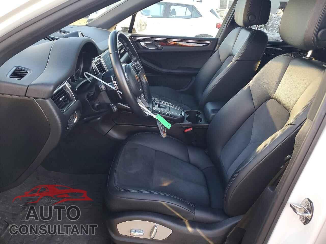 PORSCHE MACAN 2017 - WP1AB2A56HLB19734