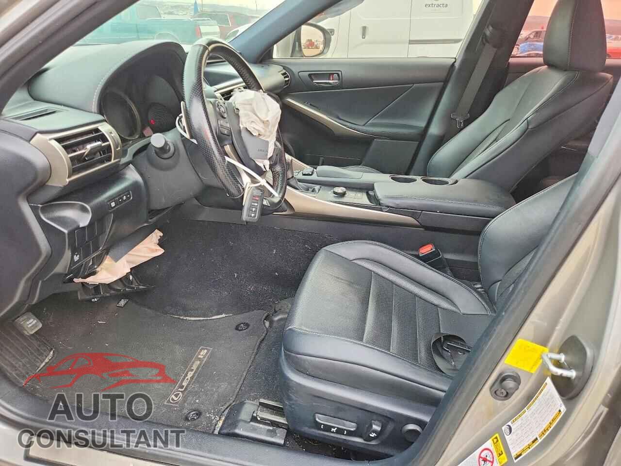 LEXUS IS 2016 - JTHCM1D26G5005038