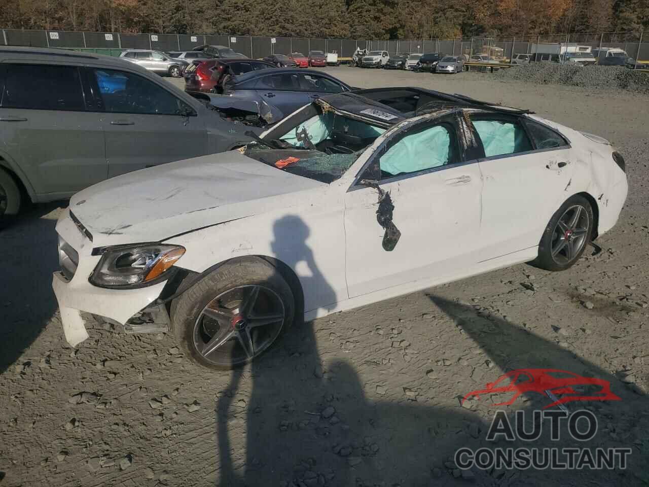 MERCEDES-BENZ C-CLASS 2016 - 55SWF4KB8GU115681
