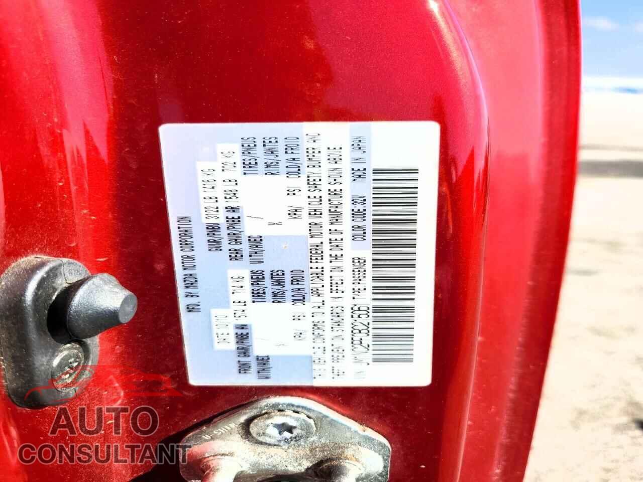 MAZDA MX5 2011 - JM1NC2PF0B0215061